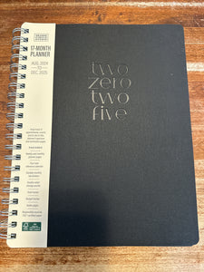 Studio Oh! 2025 Midnight Black Baxter Planner