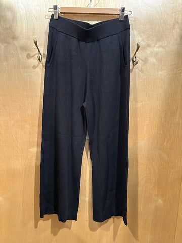 Emproved Gaucho Pant-Black