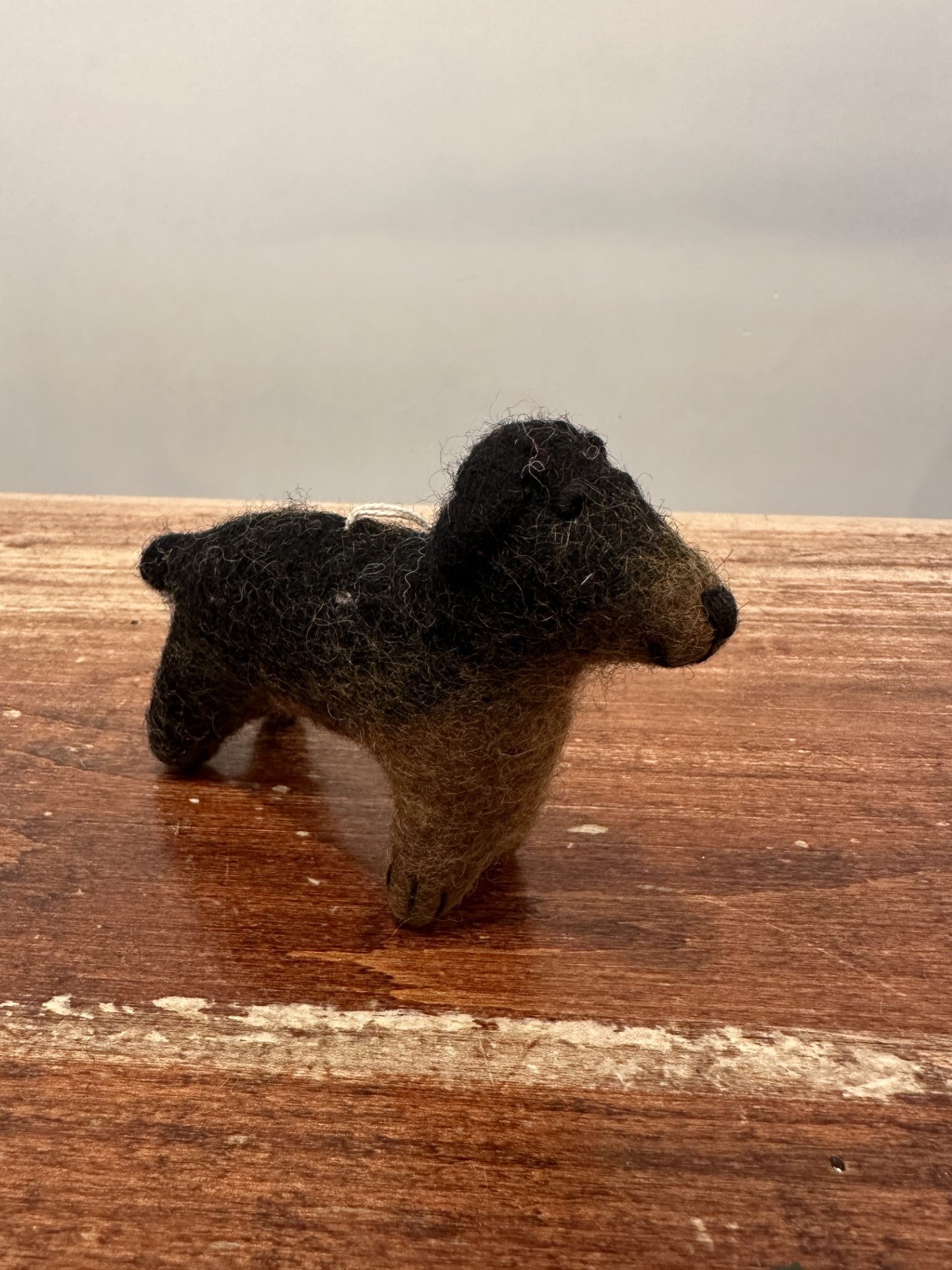 Hamro Village Wiener Dog Wool Ornament