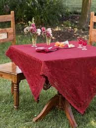 April Cornell Tablecloth Luxurious Linen-Jacquard-Cranberry