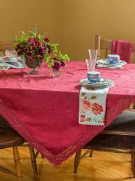 April Cornell Tablecloth Luxurious Linen-Jacquard-Cranberry